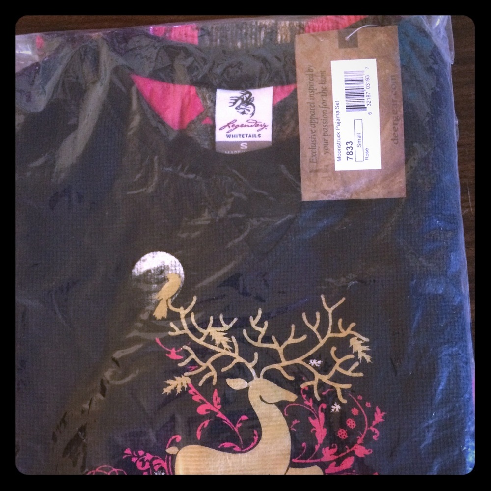 Ladies thermal pajamas